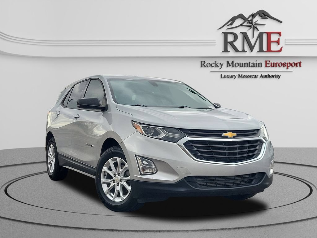 Used 2019 Chevrolet Equinox LS FWD image 1