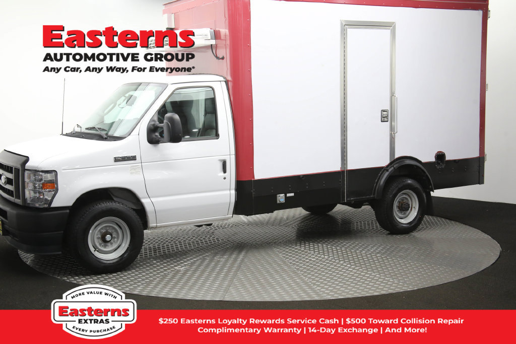 Used 2023 Ford E-350 and Econoline 350 Super Duty w/ Power Windows & Locks Group RWD image 57