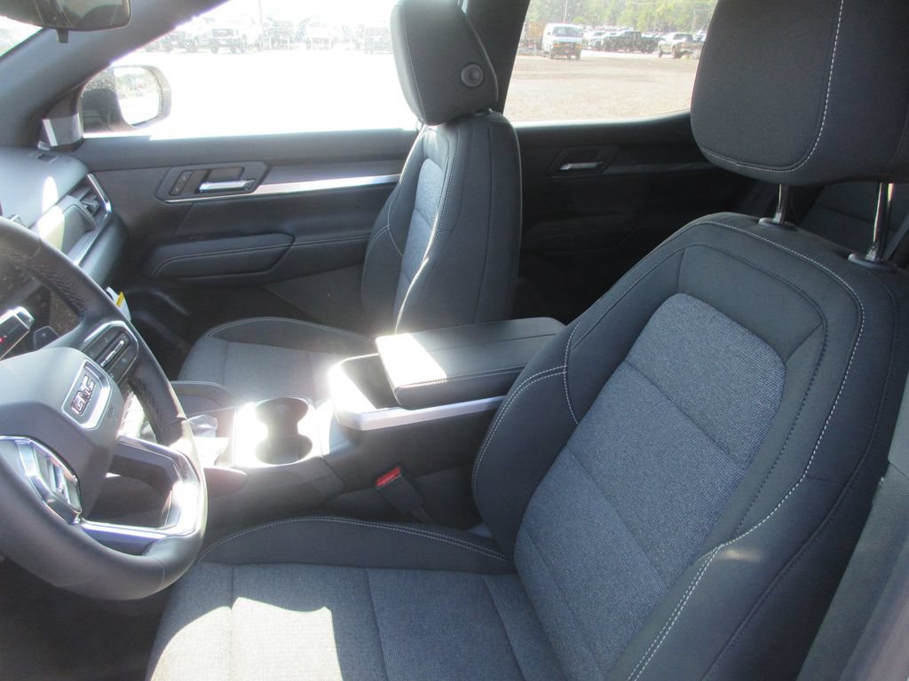 New 2027 GMC Terrain Elevation w/ Black Edition FWD image 11