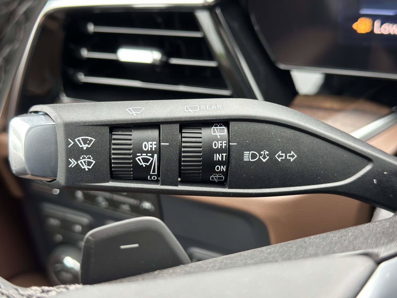 New 2026 Chevrolet Suburban High Country AWD/4WD image 16