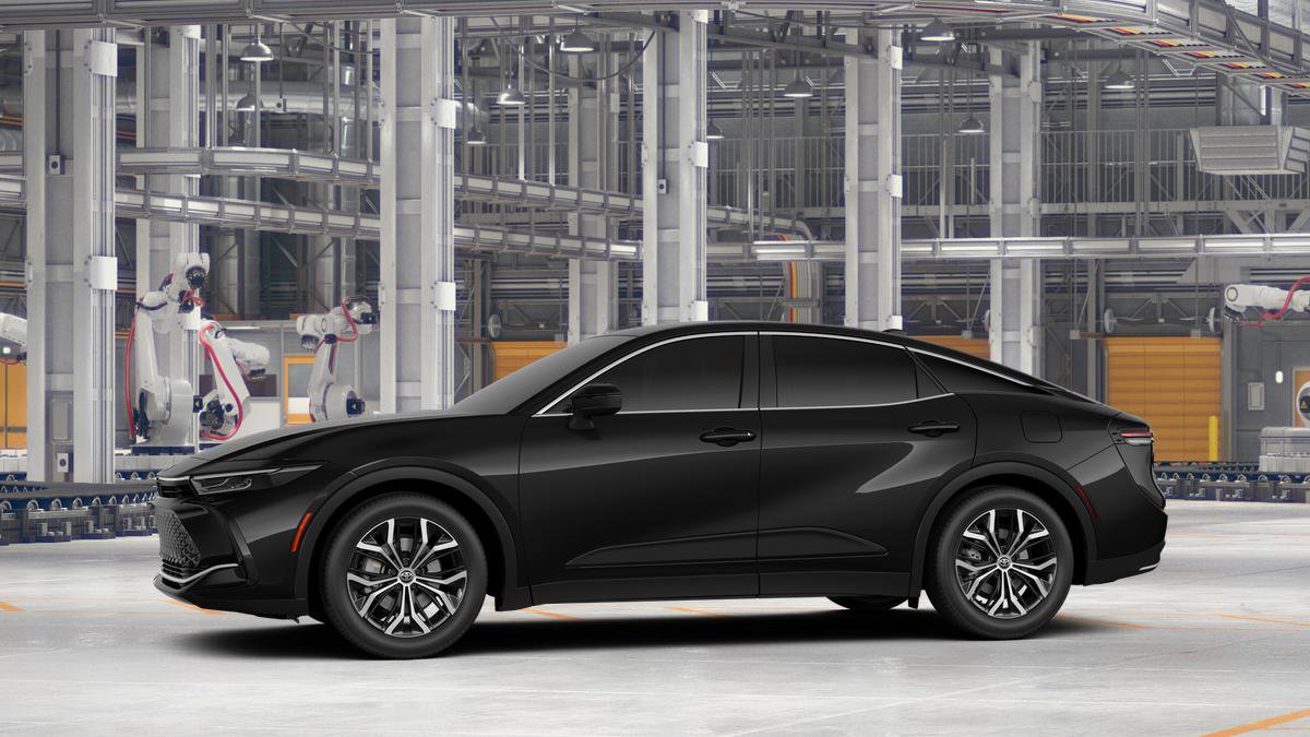 New 2026 Toyota Crown XLE image 3