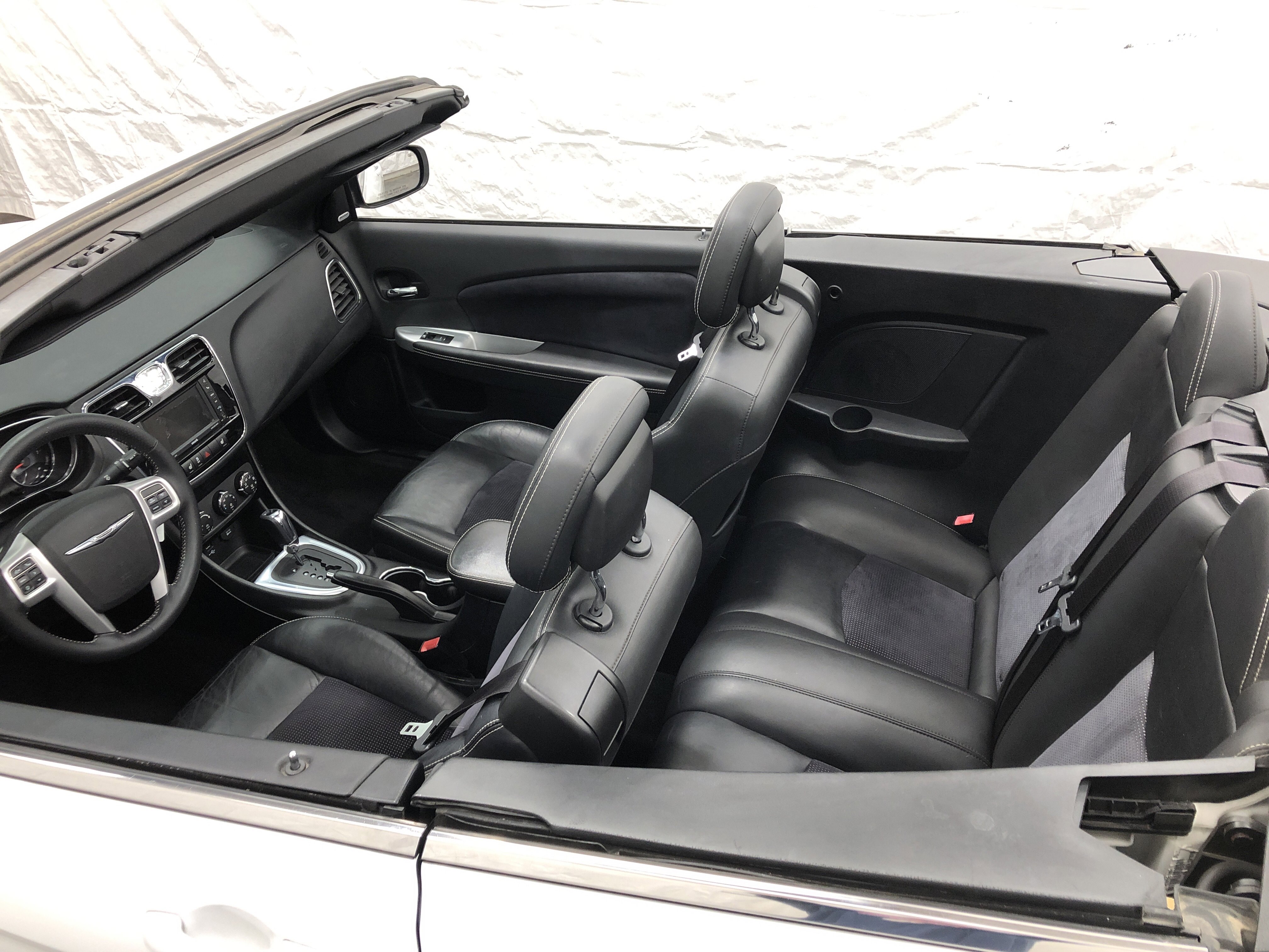 Used 2013 Chrysler 200 S image 13