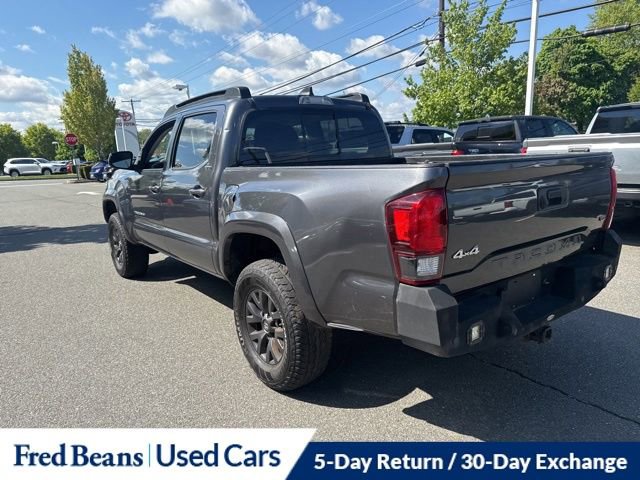 Used 2020 Toyota Tacoma SR5 AWD/4WD image 12
