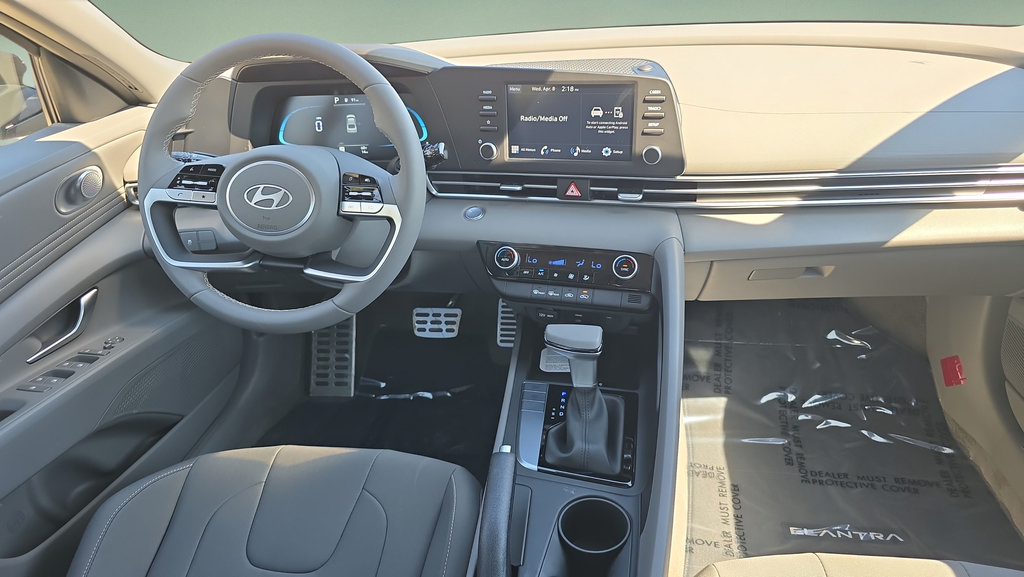 New 2026 Hyundai Elantra Sport FWD image 18
