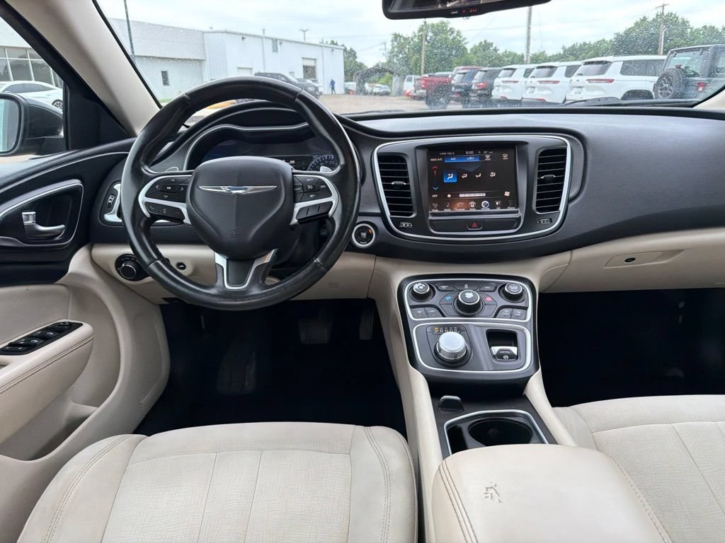 Used 2016 Chrysler 200 Limited w/ Anniversary Edition FWD image 13