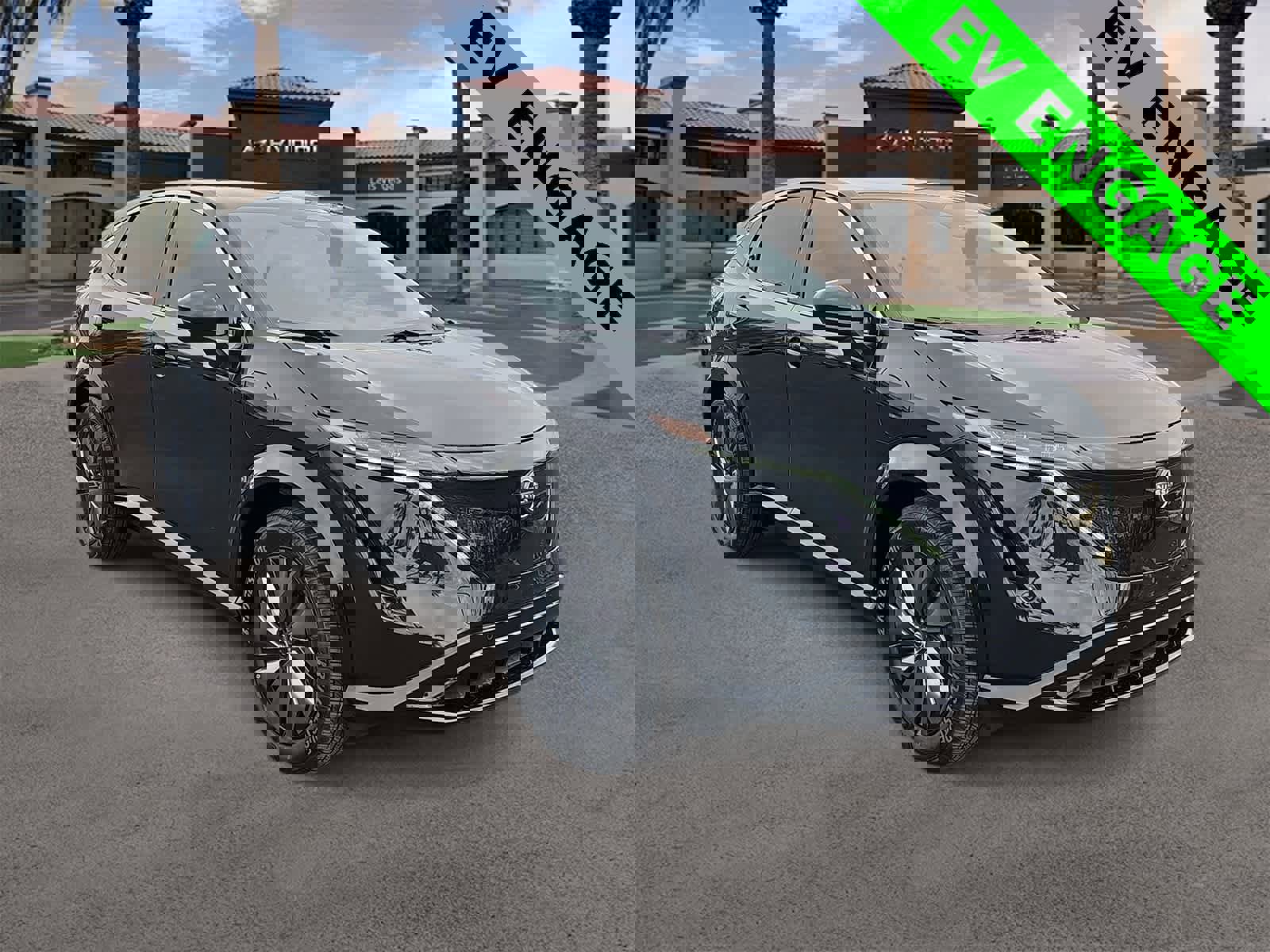 Used 2023 Nissan Ariya FWD image 2