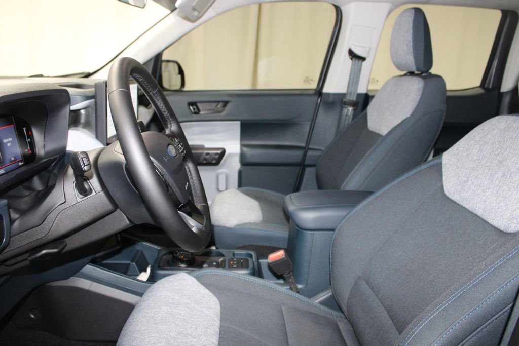 Used 2025 Ford Maverick XLT w/ XLT Luxury Package image 16