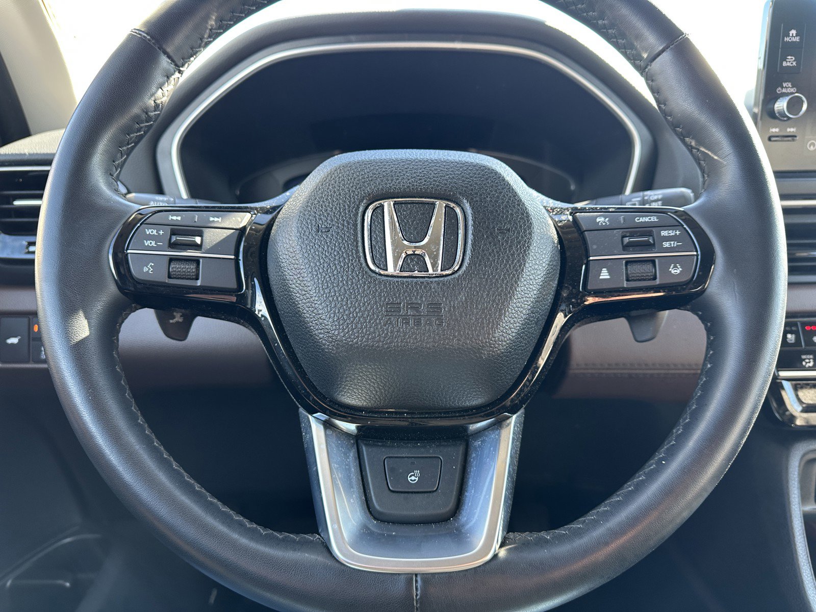 Used 2025 Honda Pilot Elite image 30
