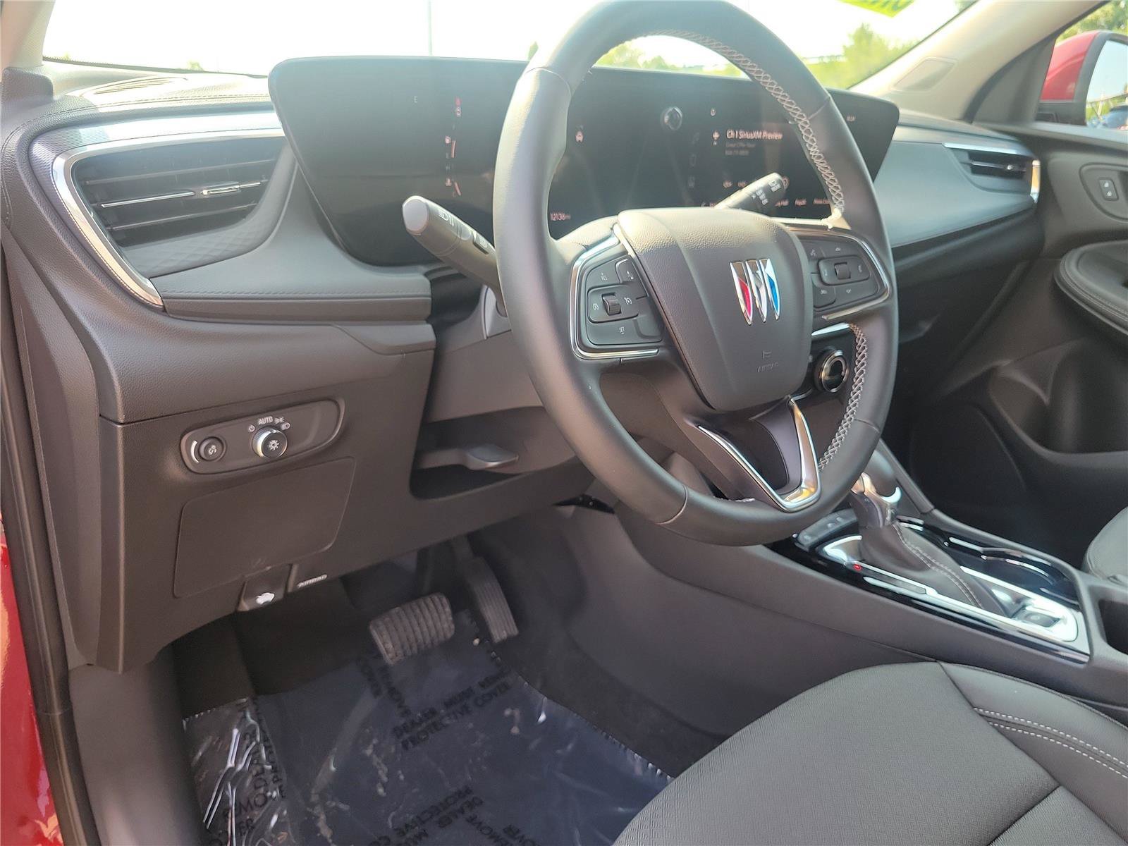 Used 2024 Buick Encore GX Preferred FWD image 19