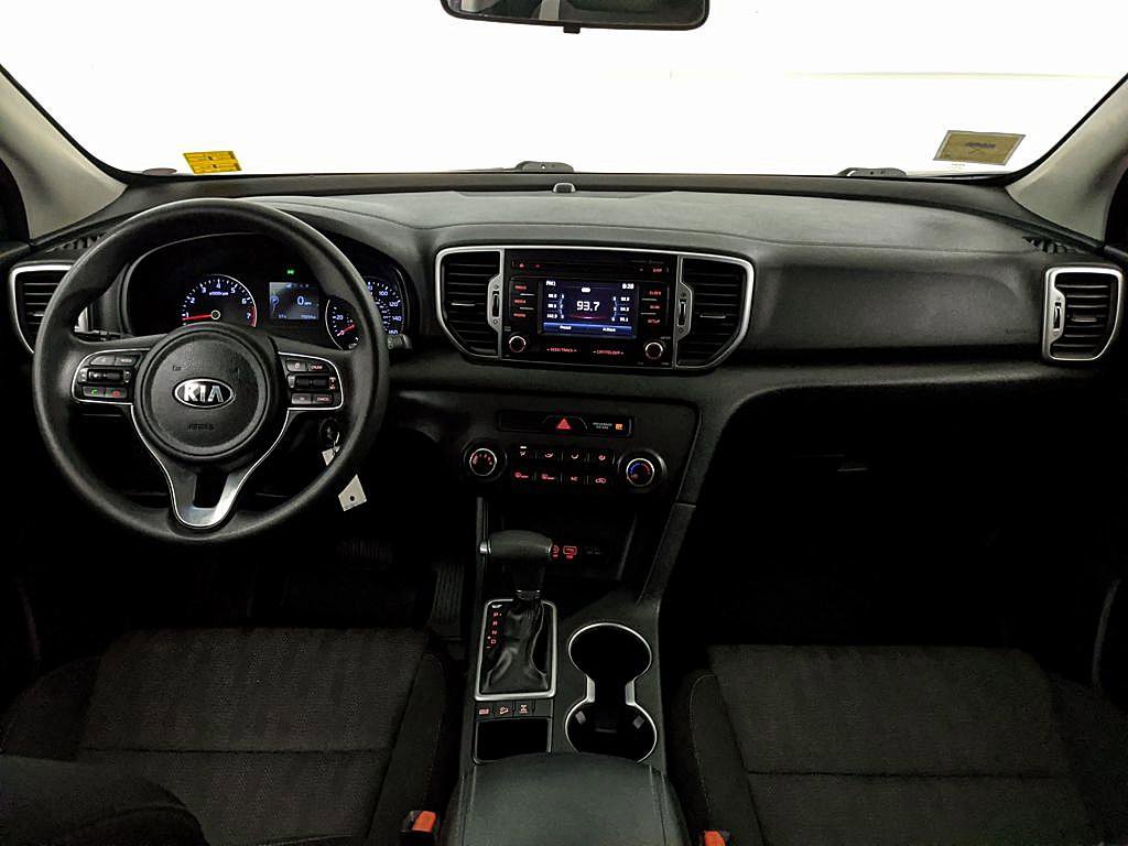 Used 2017 Kia Sportage LX image 7