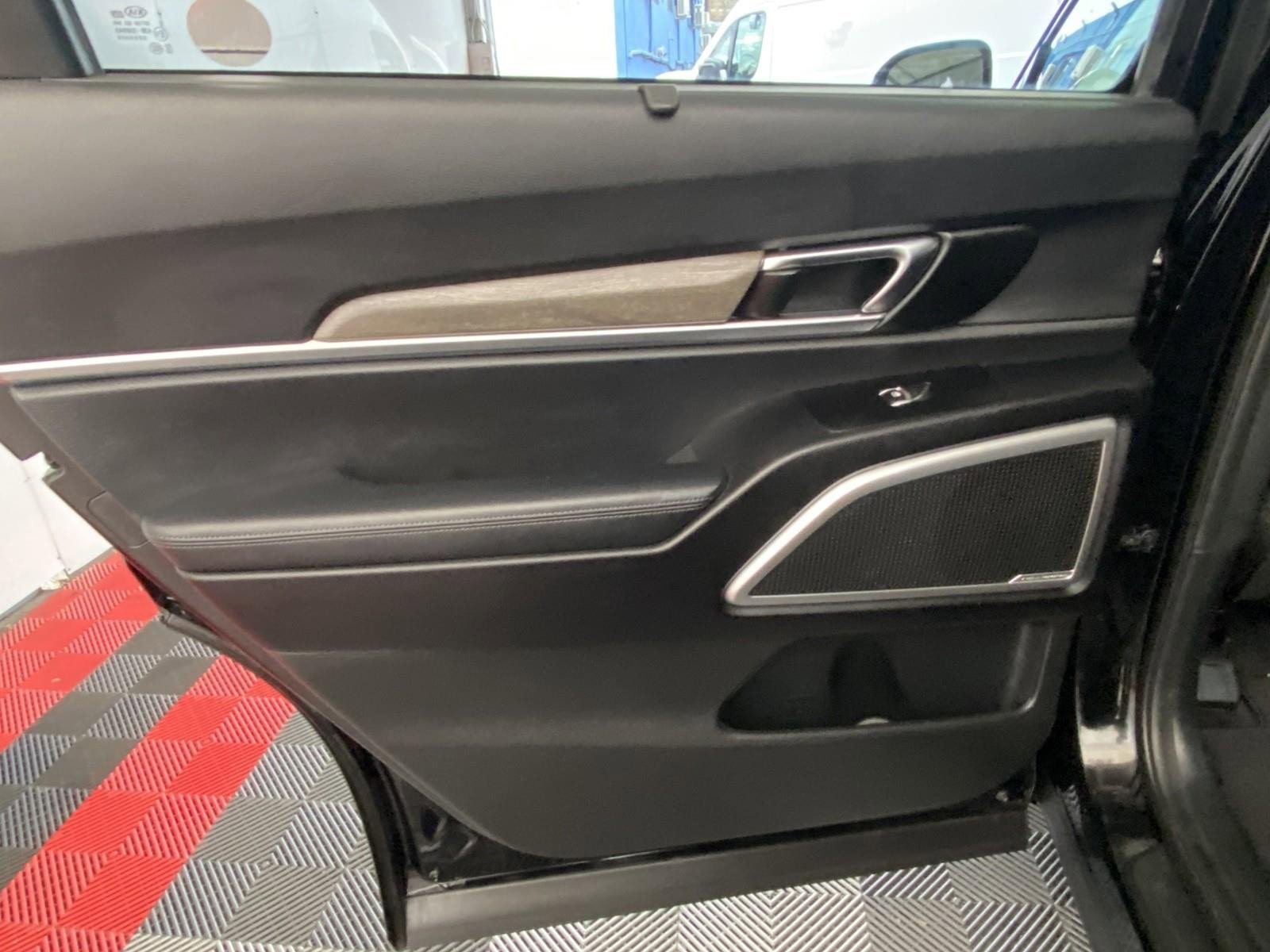 Used 2020 Kia Telluride EX w/ Towing Package AWD/4WD image 20