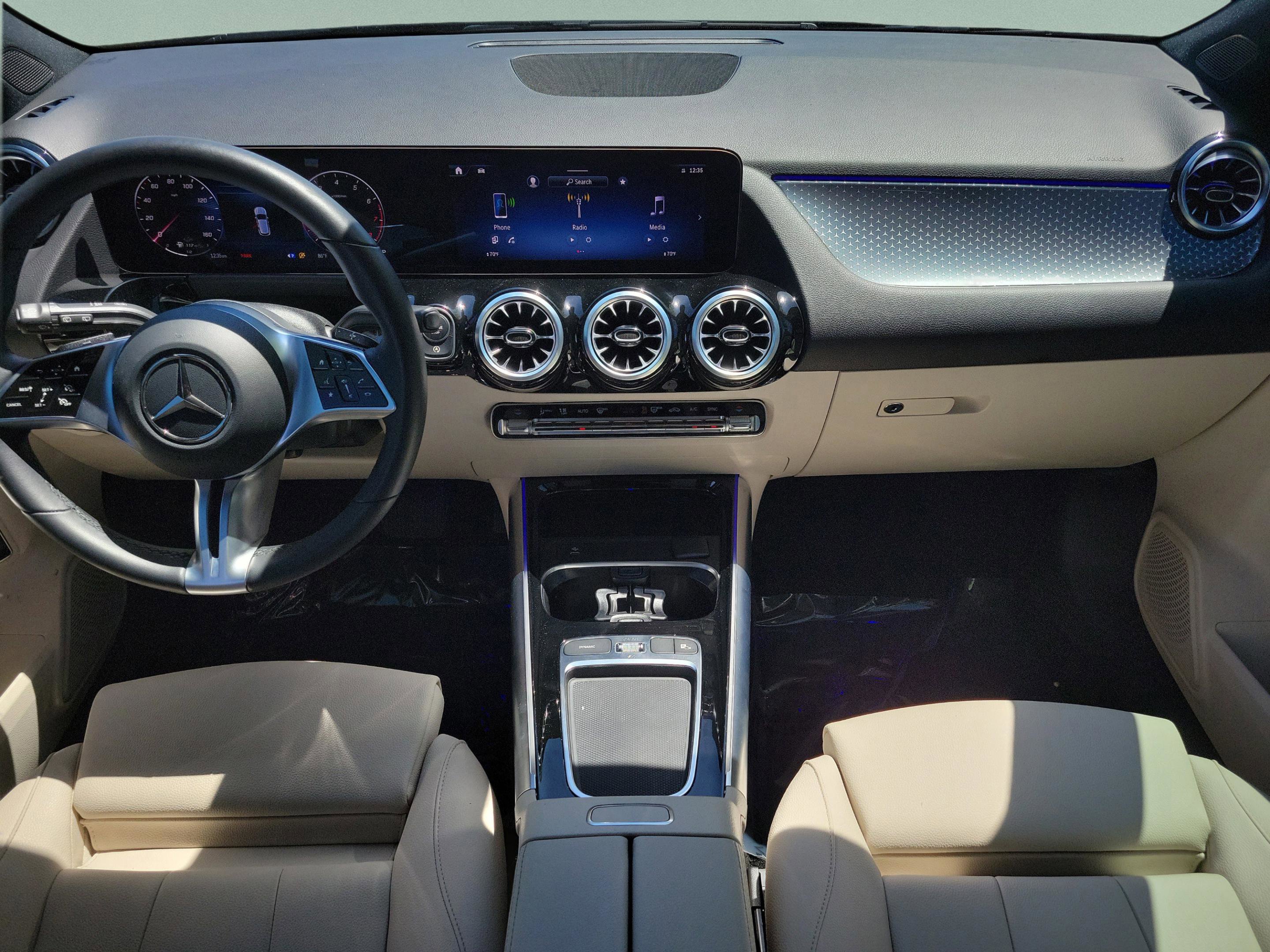 Certified 2025 Mercedes-Benz GLA 250 image 14