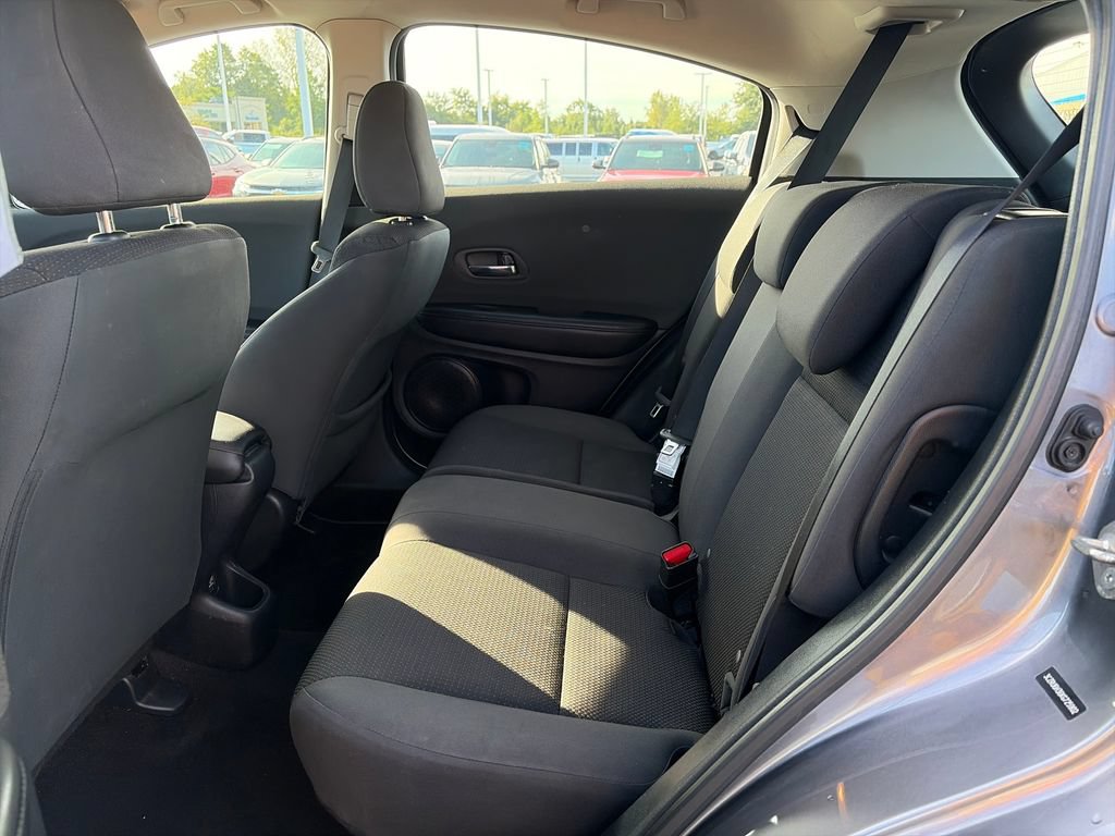 Used 2019 Honda HR-V LX image 24