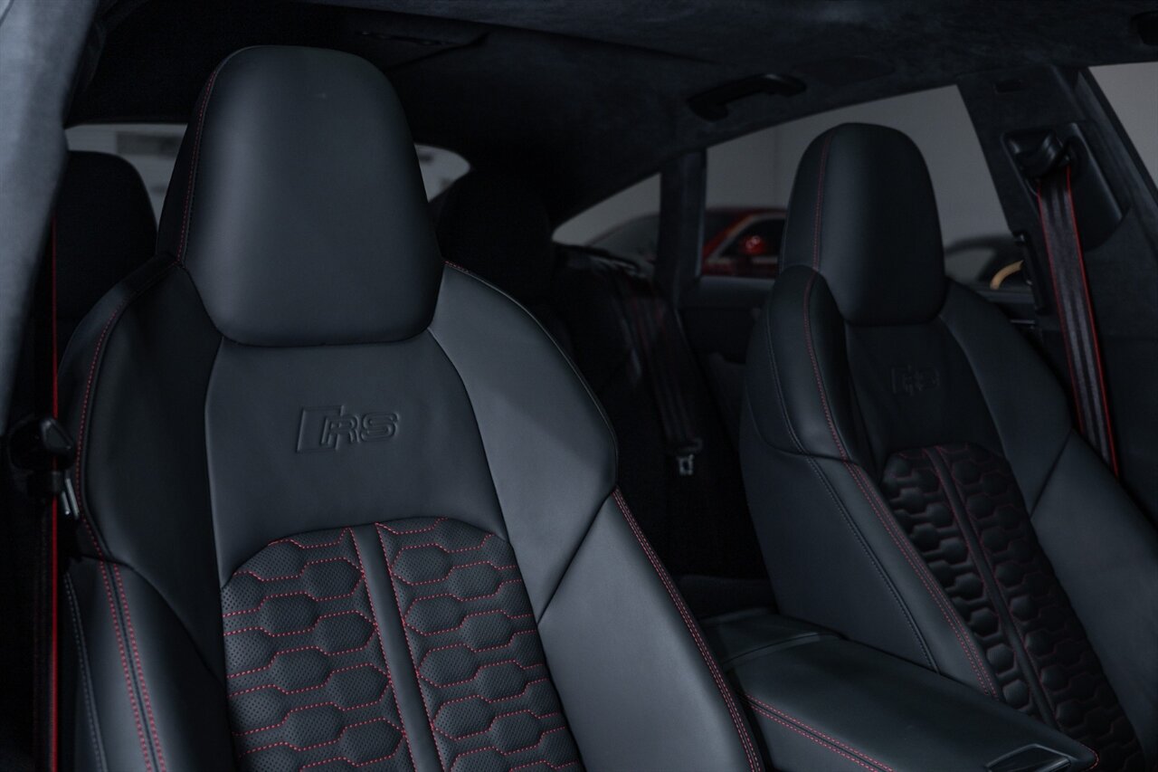 Used 2023 Audi RS 7 Sportback AWD/4WD image 65