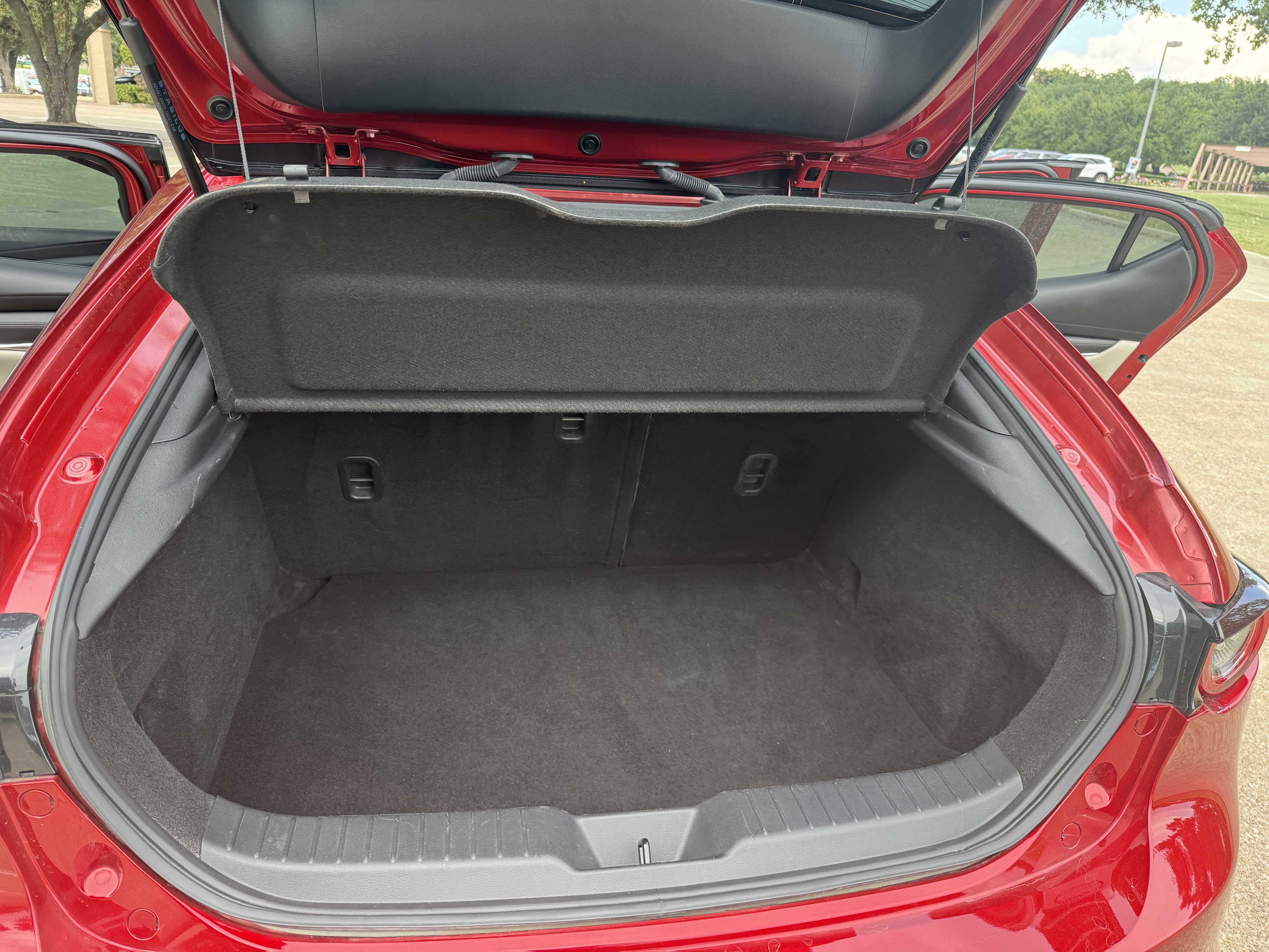 Used 2021 MAZDA MAZDA3 s image 18