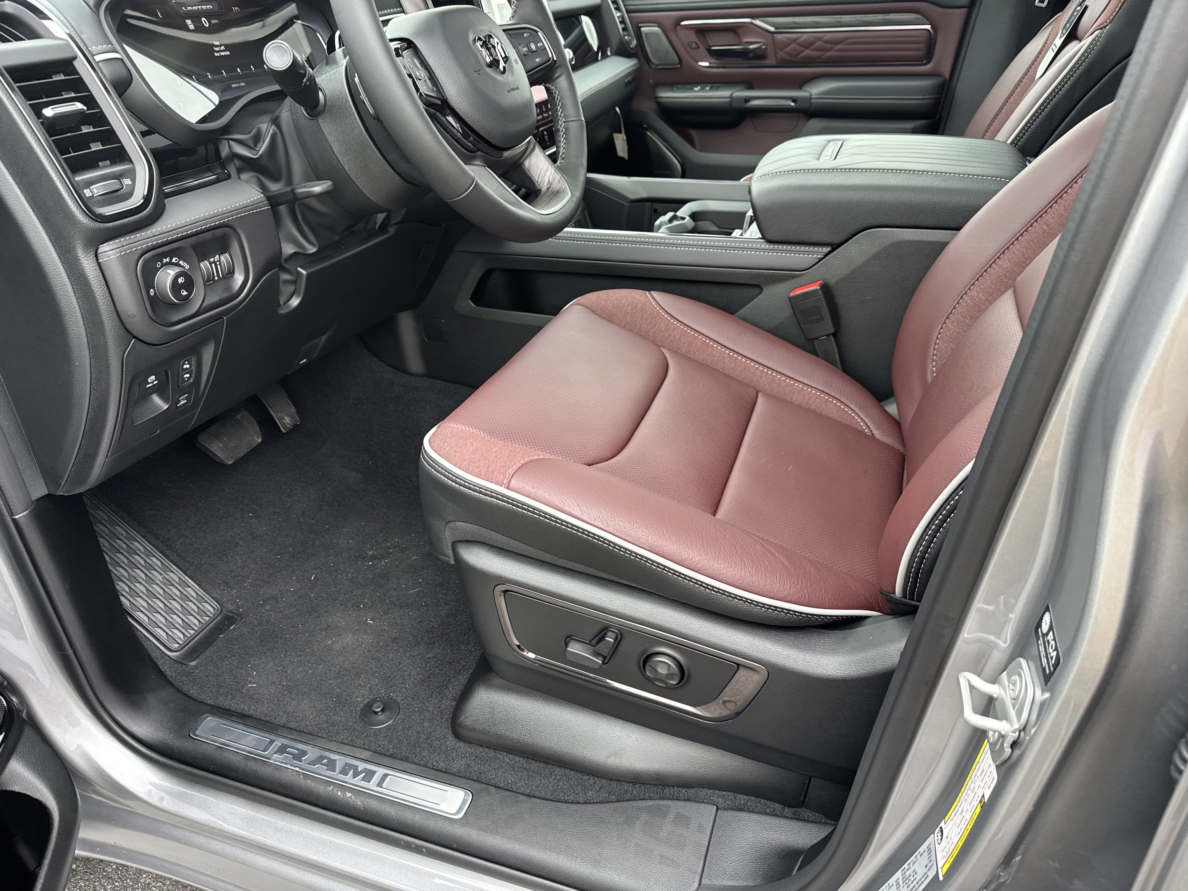 New 2026 RAM 1500 Limited image 16