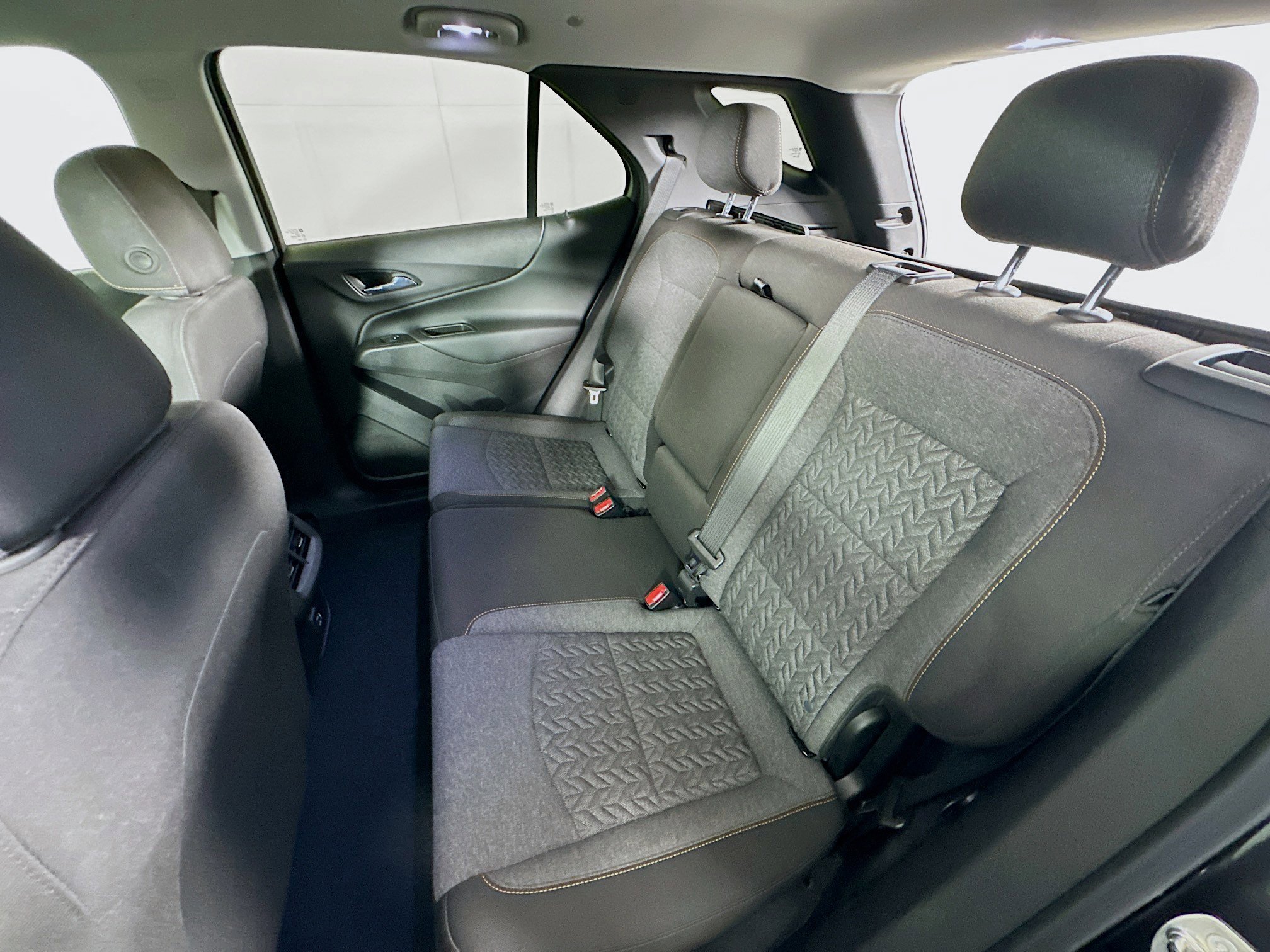 Used 2024 Chevrolet Equinox LT w/ LPO, Floor Liner Package FWD image 25
