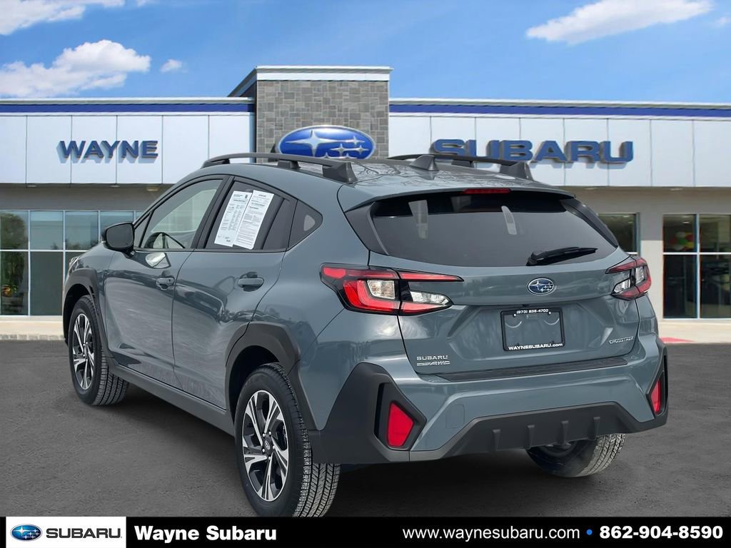 Certified 2025 Subaru Crosstrek 2.0i Premium image 3