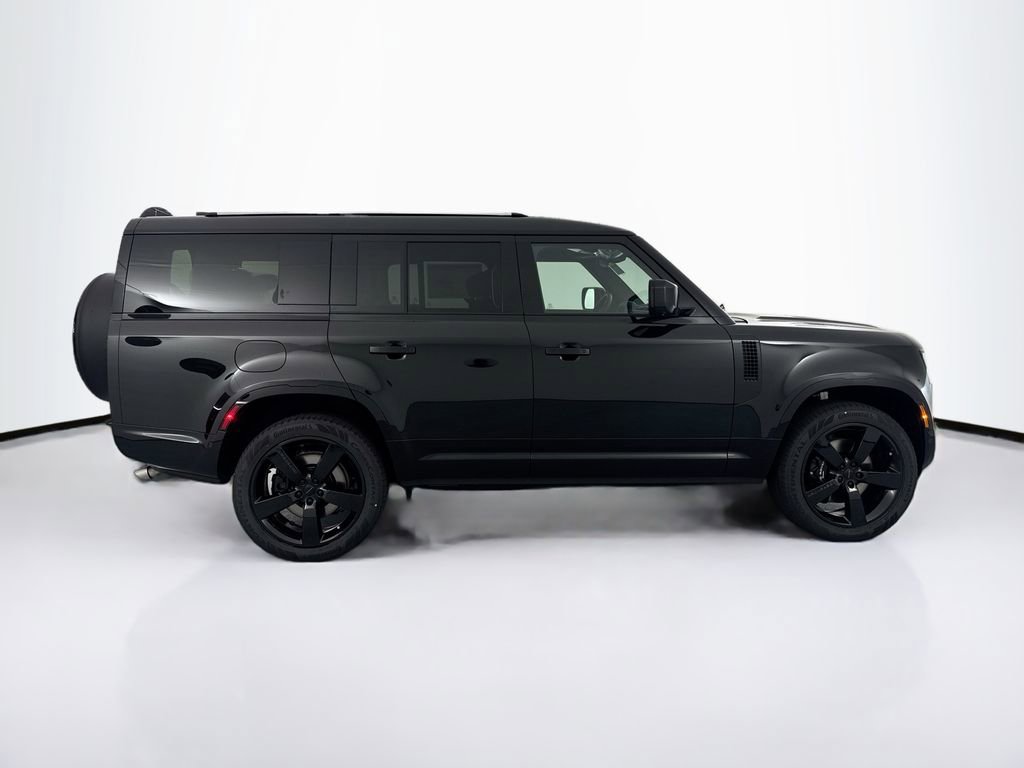 New 2026 Land Rover Defender 130 V8 AWD/4WD image 4