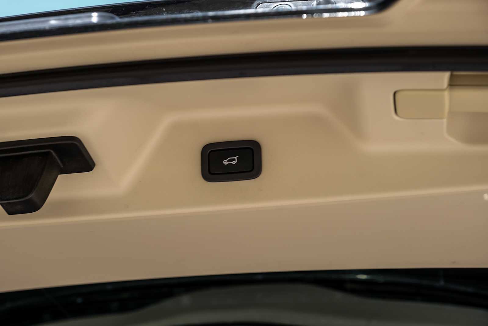 Used 2019 Land Rover Range Rover Long Wheelbase Supercharged image 59