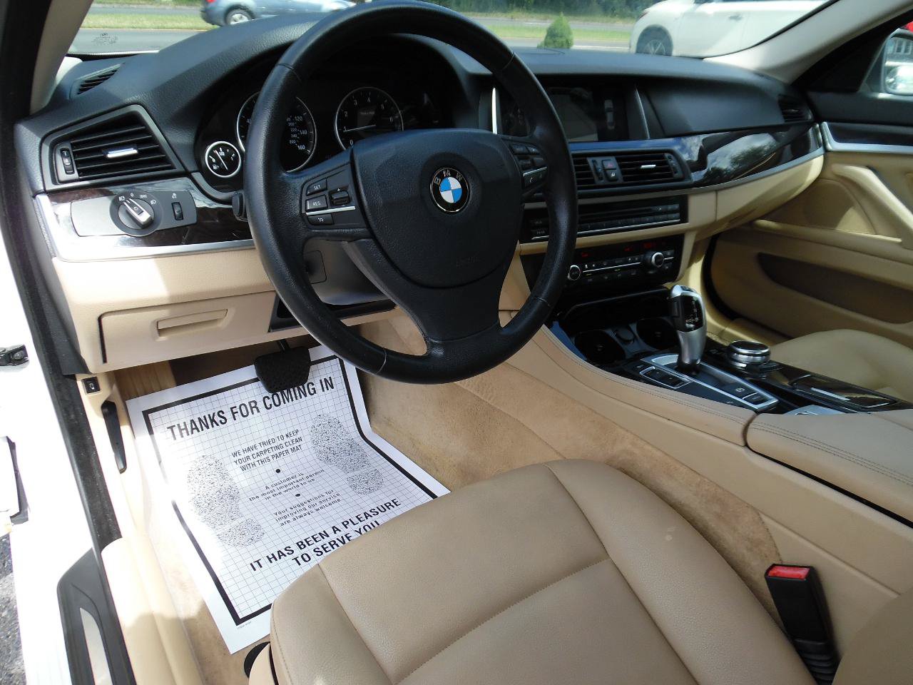 Used 2014 BMW 528i Sedan RWD image 12