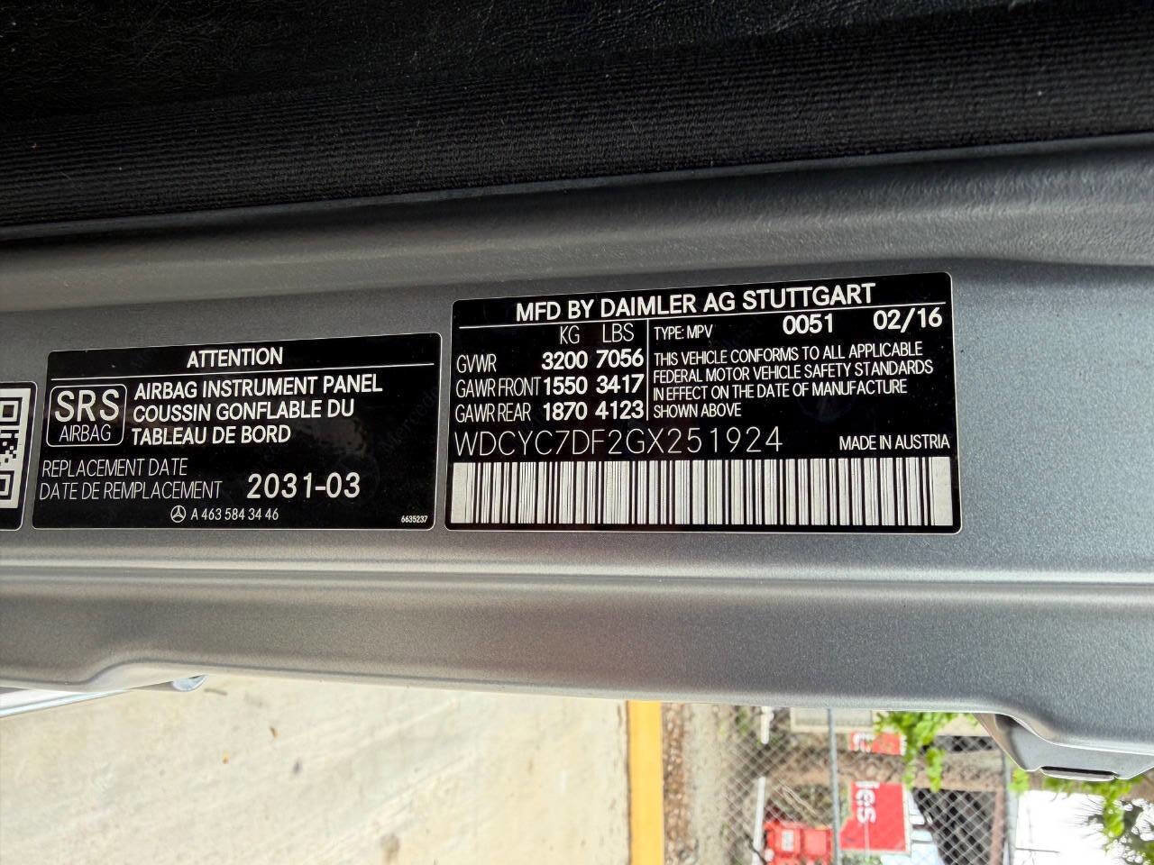 Used 2016 Mercedes-Benz G 63 AMG 4MATIC image 37
