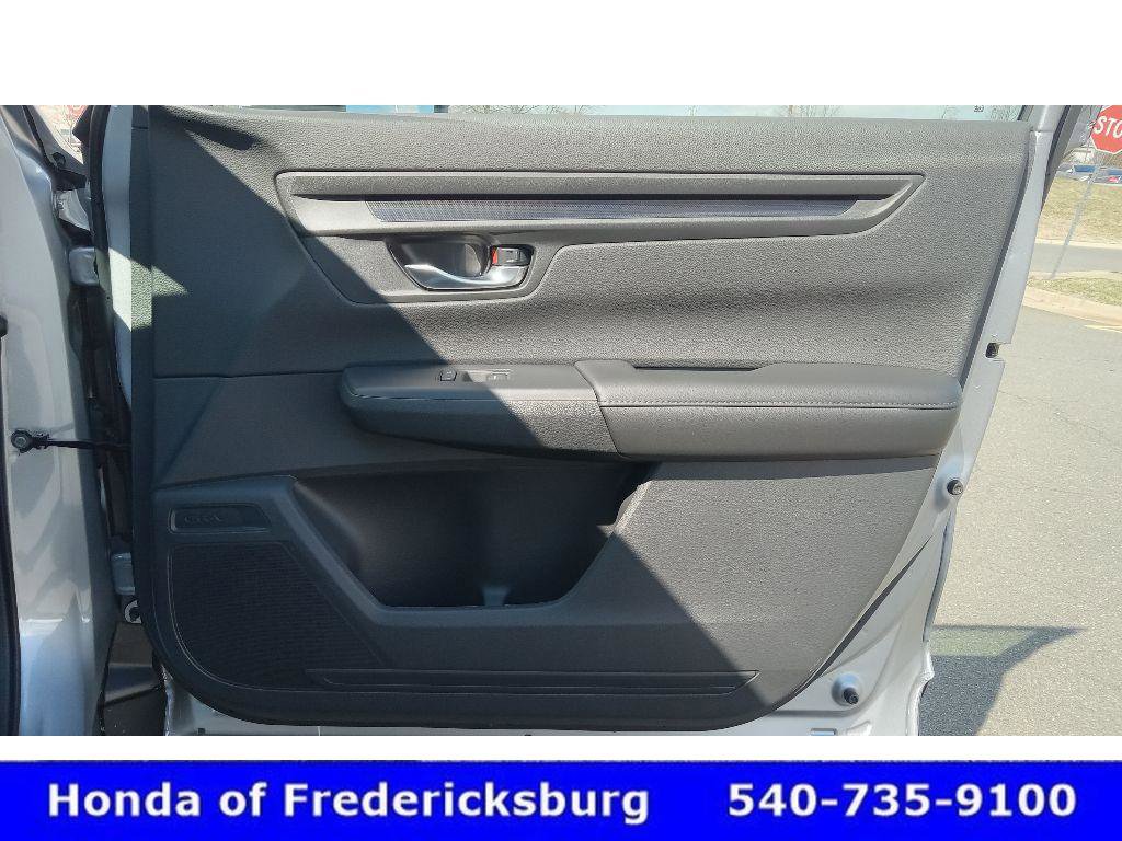 Certified 2025 Honda CR-V LX image 18