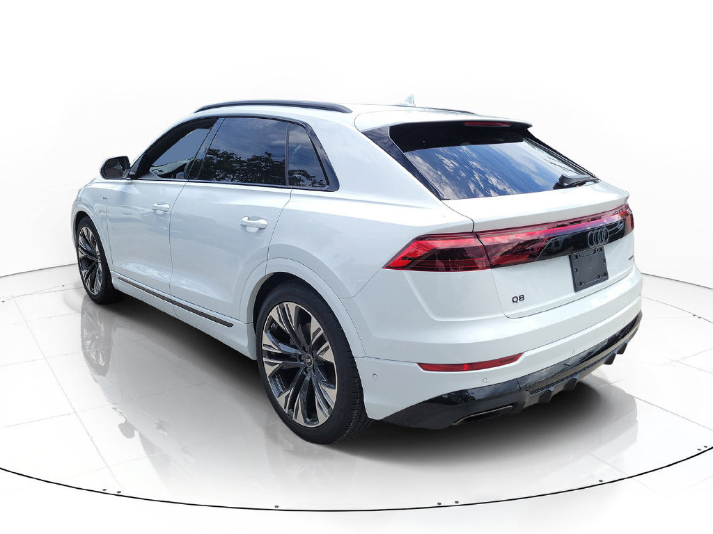 New 2027 Audi Q8 Premium Plus AWD/4WD image 3