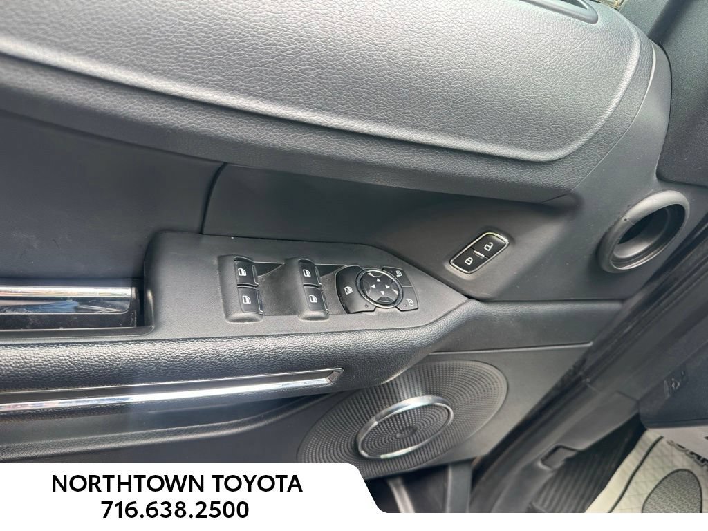 Used 2024 Ford Expedition XLT AWD/4WD image 18