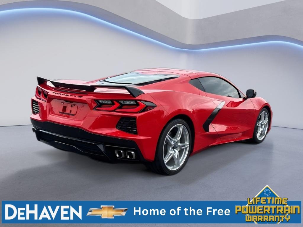 Used 2022 Chevrolet Corvette Stingray Coupe w/ 1LT RWD image 6