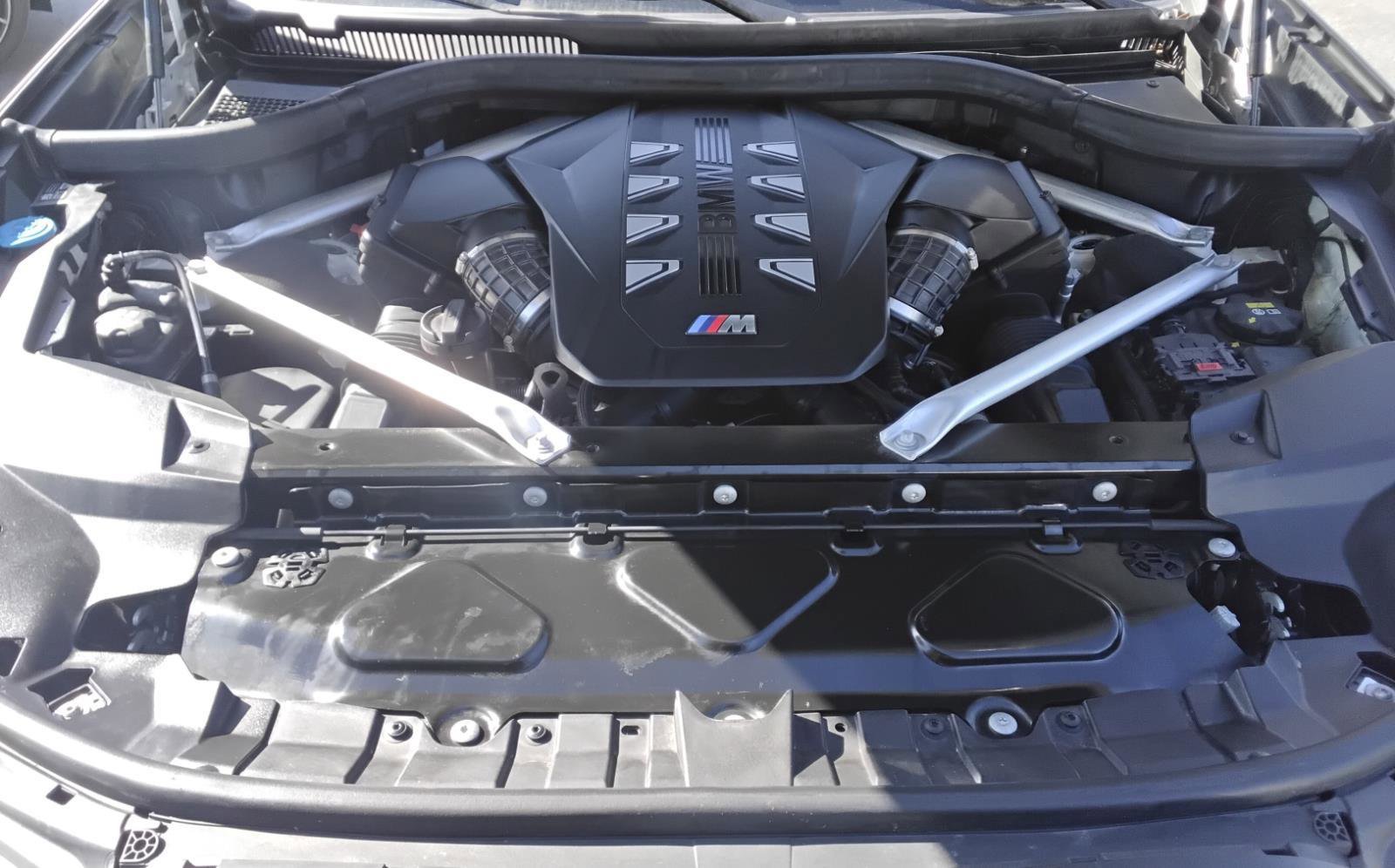 Used 2023 BMW X7 M60i w/ Executive Package image 15