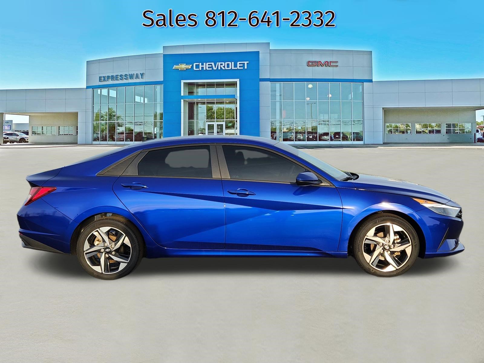 Used 2023 Hyundai Elantra SEL w/ Convenience Package image 8