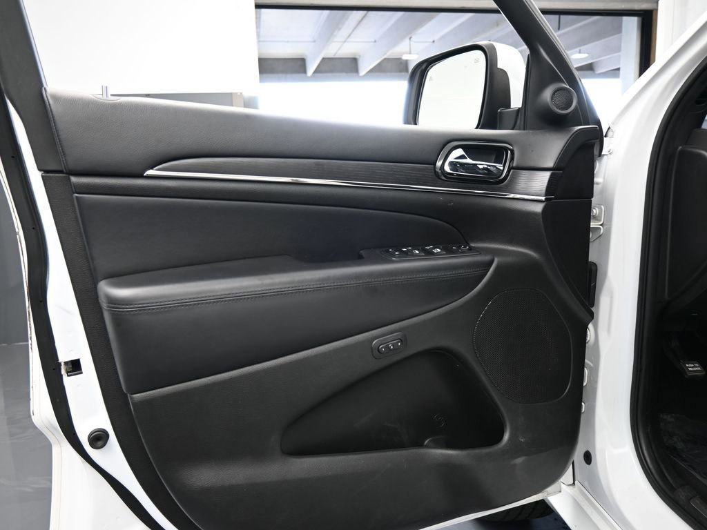 Used 2020 Jeep Grand Cherokee High Altitude image 20