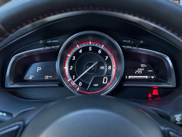 Used 2014 MAZDA MAZDA3 s Grand Touring FWD image 23
