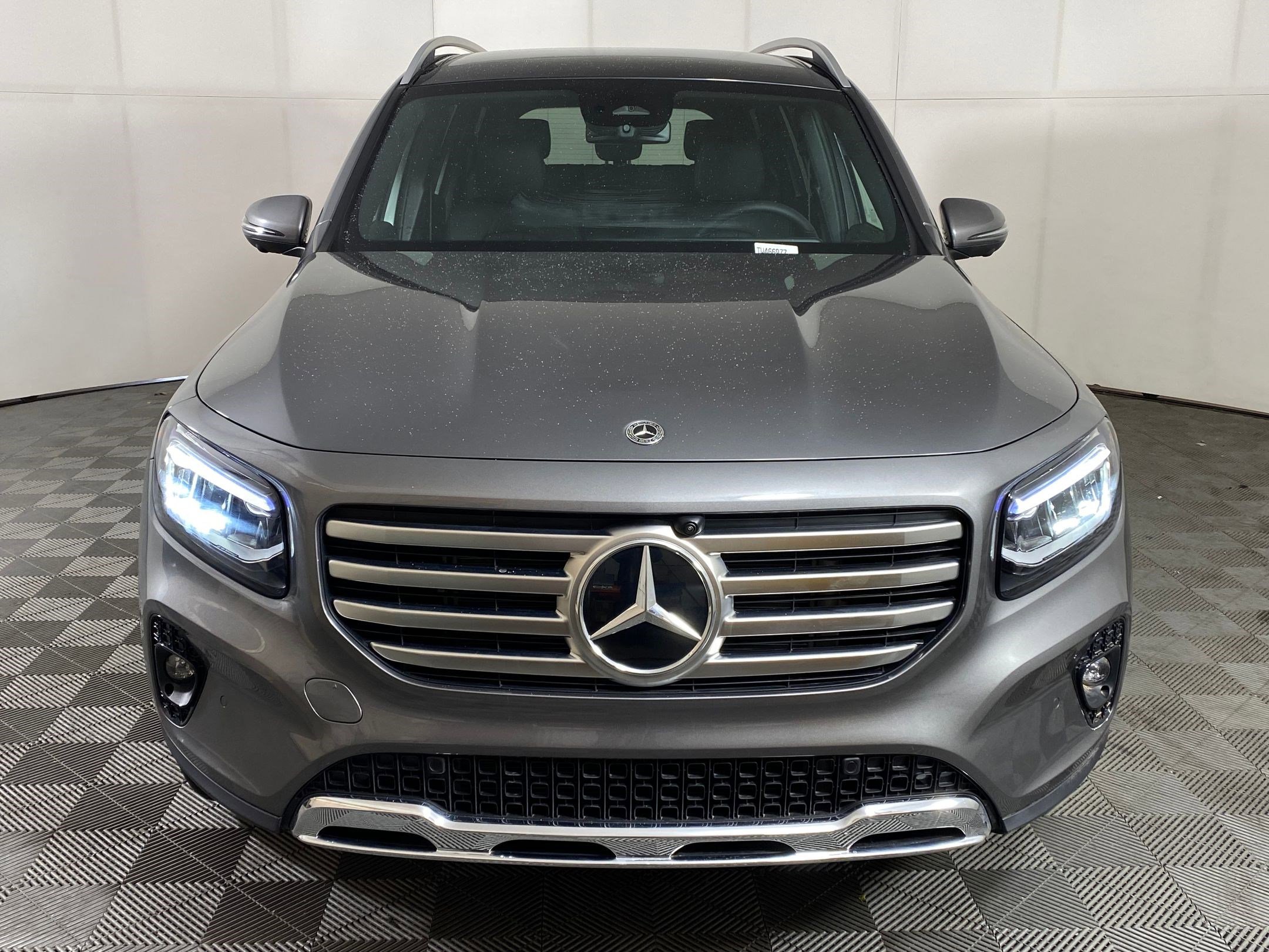 Used 2026 Mercedes-Benz GLB 250 4MATIC image 6