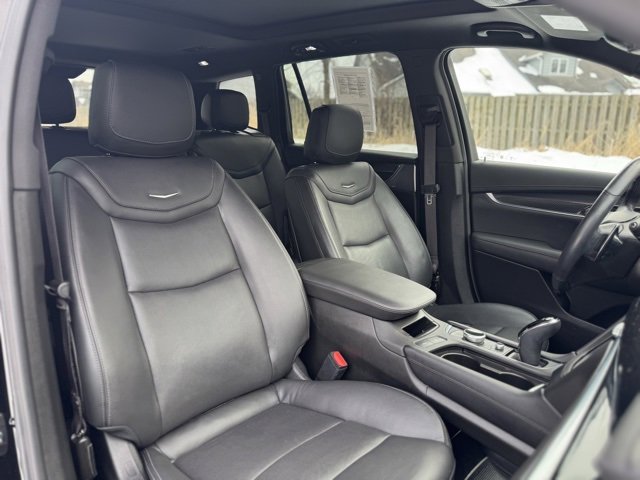 Used 2024 Cadillac XT6 Sport w/ Technology Package image 23