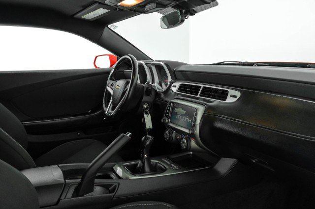 Used 2014 Chevrolet Camaro SS w/ Black Rally Stripe Package image 32