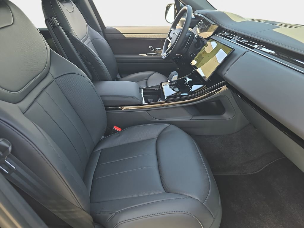 New 2026 Land Rover Range Rover Sport Dynamic SE AWD/4WD image 10