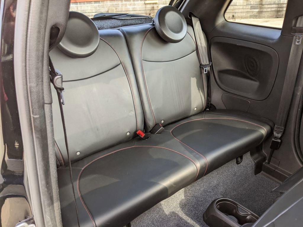 Used 2015 FIAT 500 Abarth w/ Beats Audio Package image 27