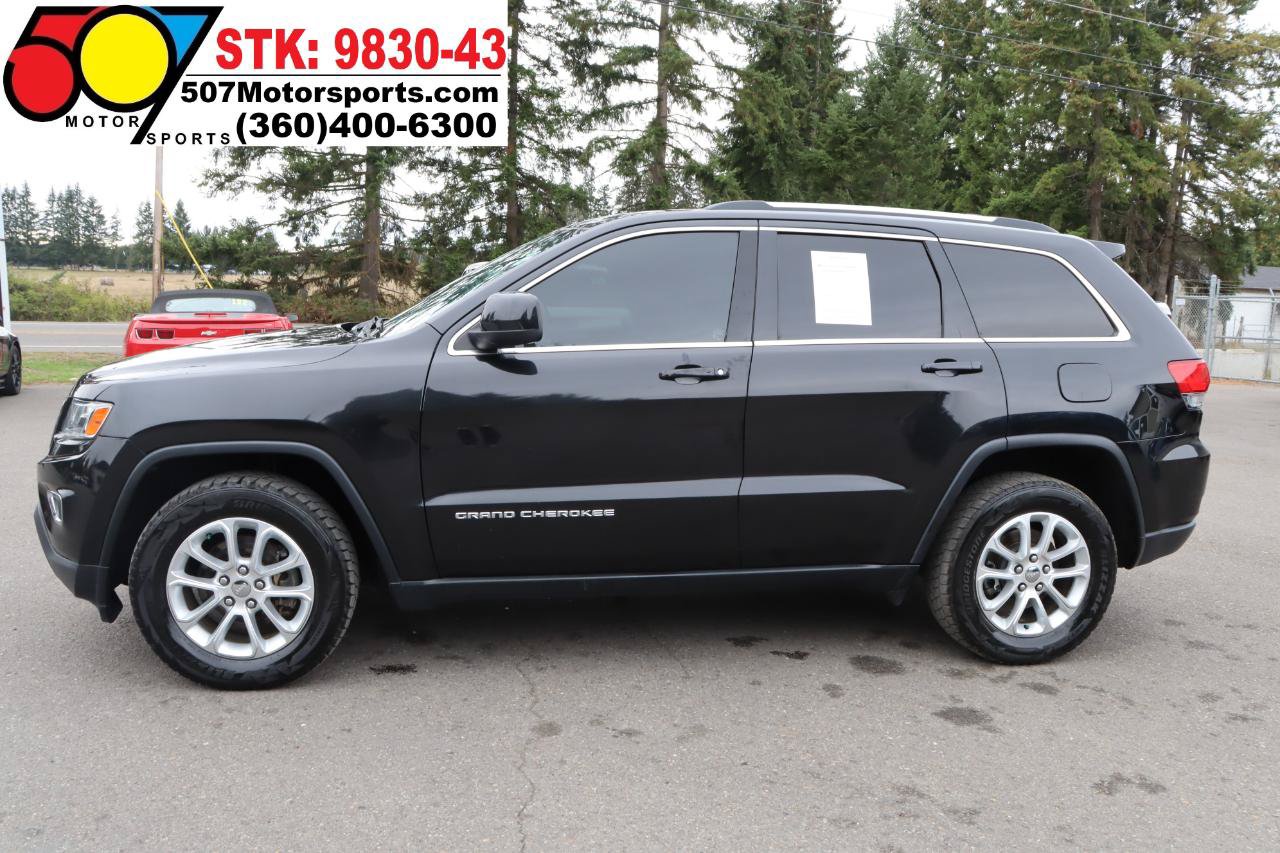Used 2014 Jeep Grand Cherokee Laredo w/ 18" Wheel & 8.4" Radio Group AWD/4WD image 3