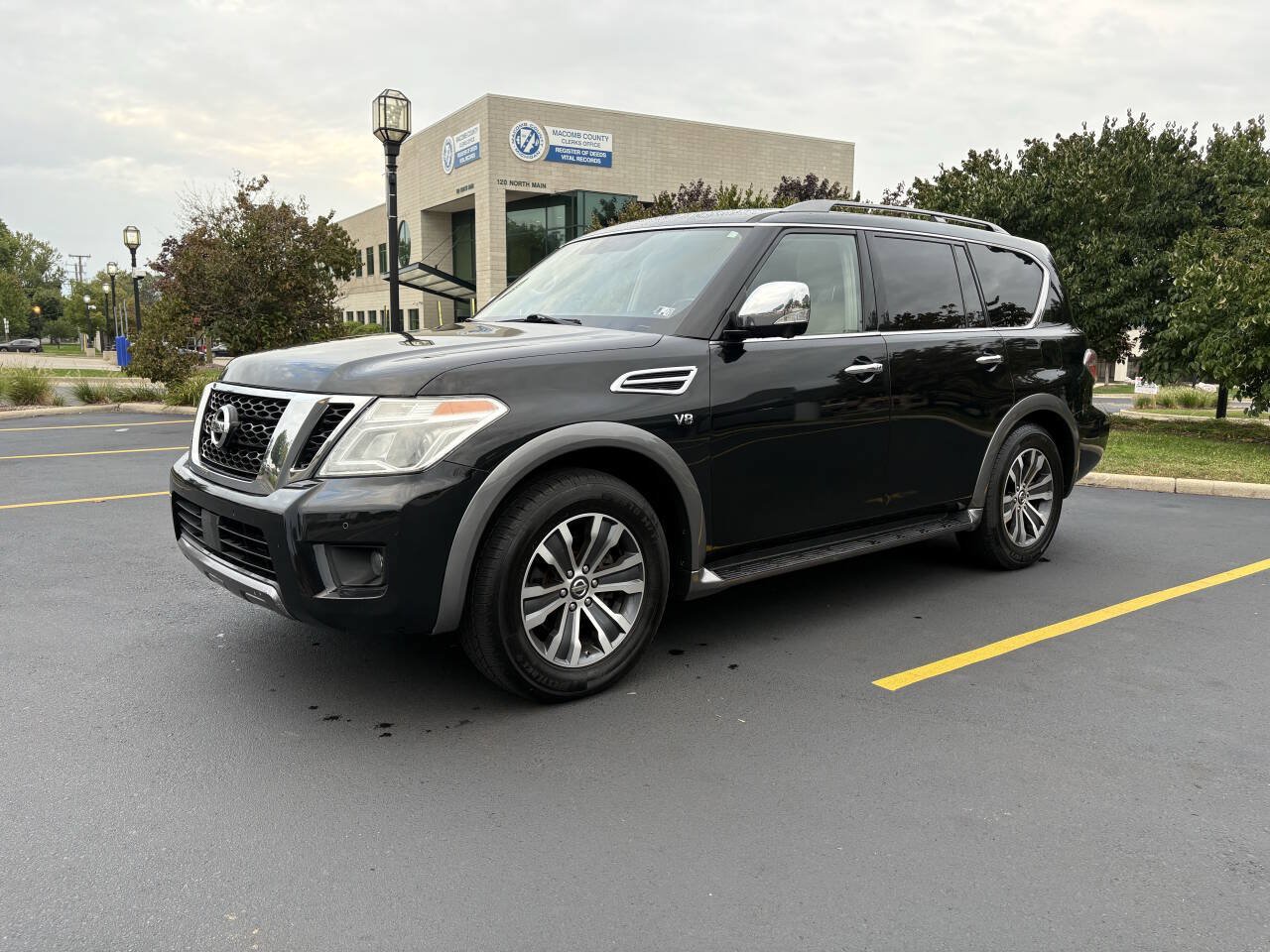 Used 2019 Nissan Armada SL w/ Premium Package AWD/4WD image 16