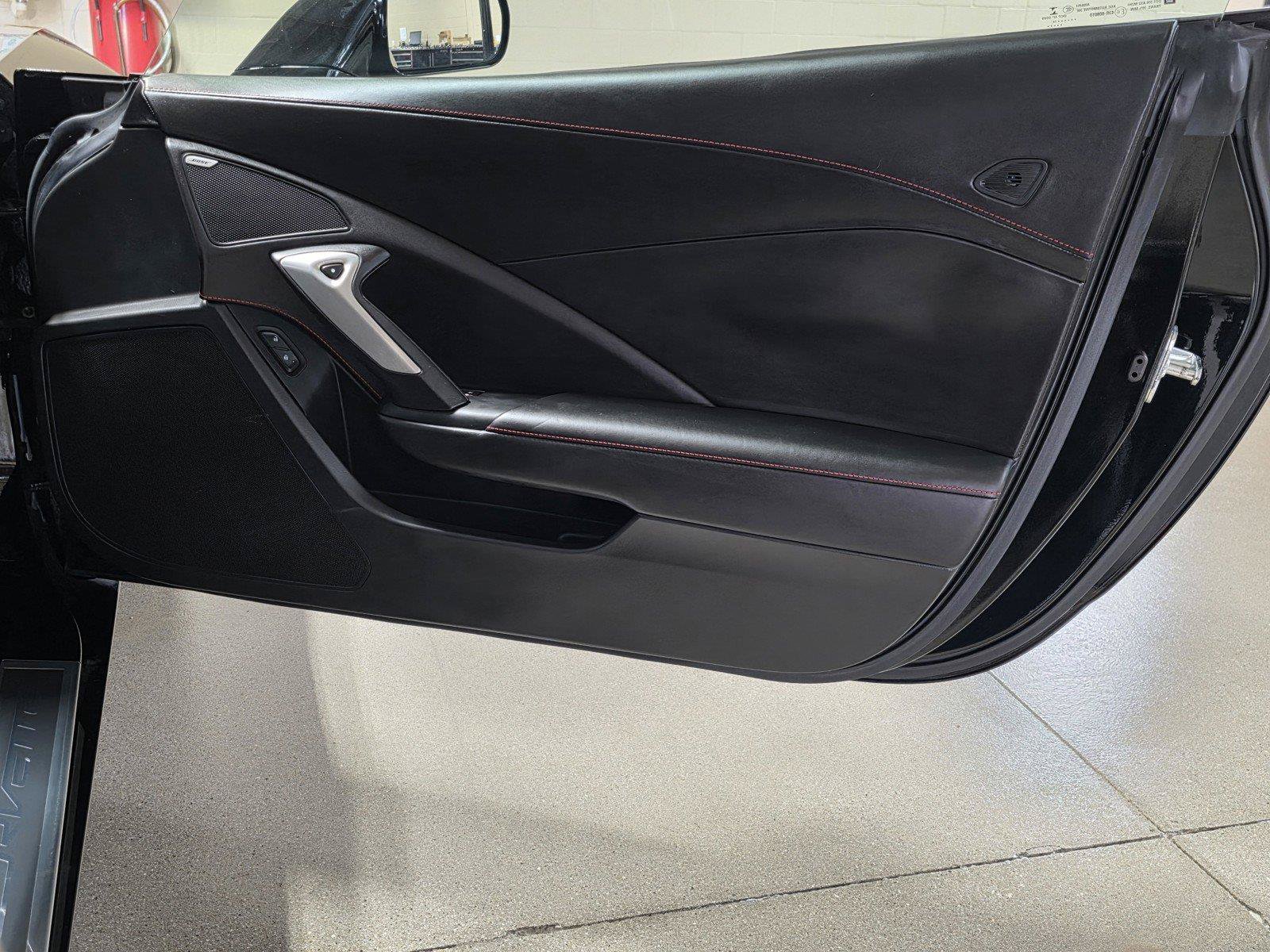 Used 2016 Chevrolet Corvette Stingray Convertible w/ 3LT Preferred Equipment Group RWD image 15