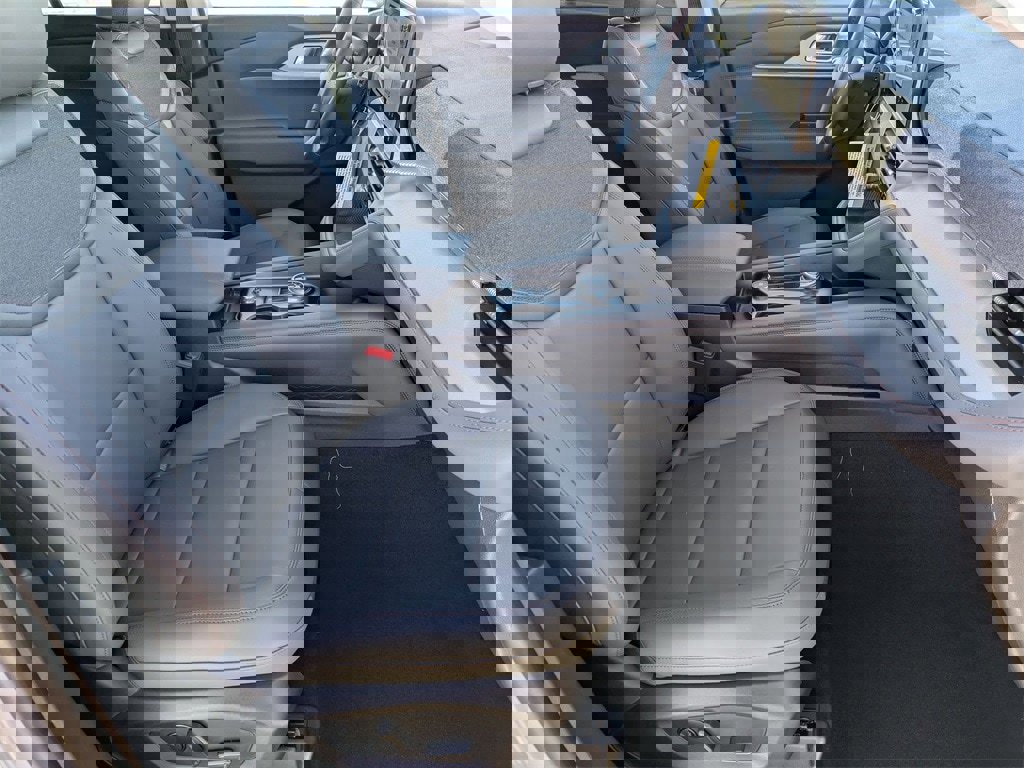 New 2026 Ford Explorer Active image 22