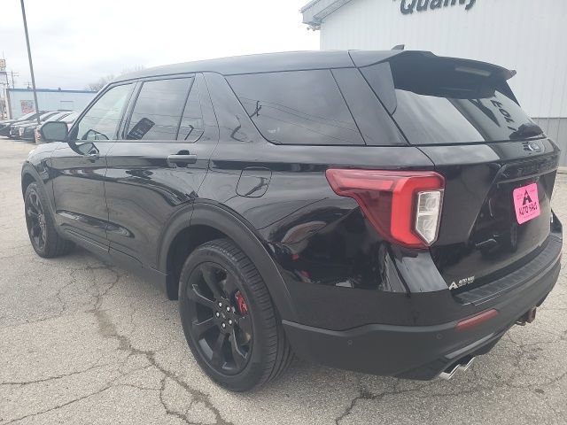 Used 2021 Ford Explorer ST w/ ST Street Pack image 9