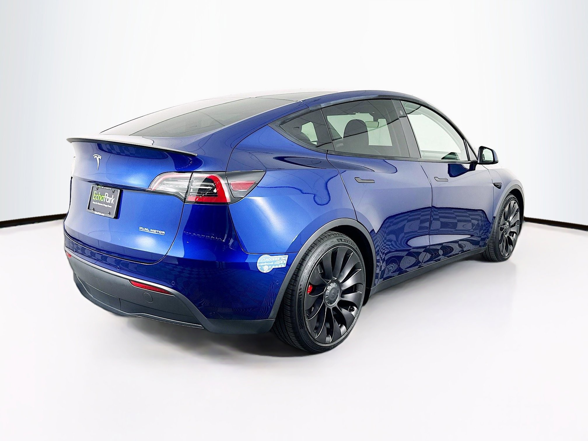 Used 2021 Tesla Model Y Performance AWD/4WD image 9