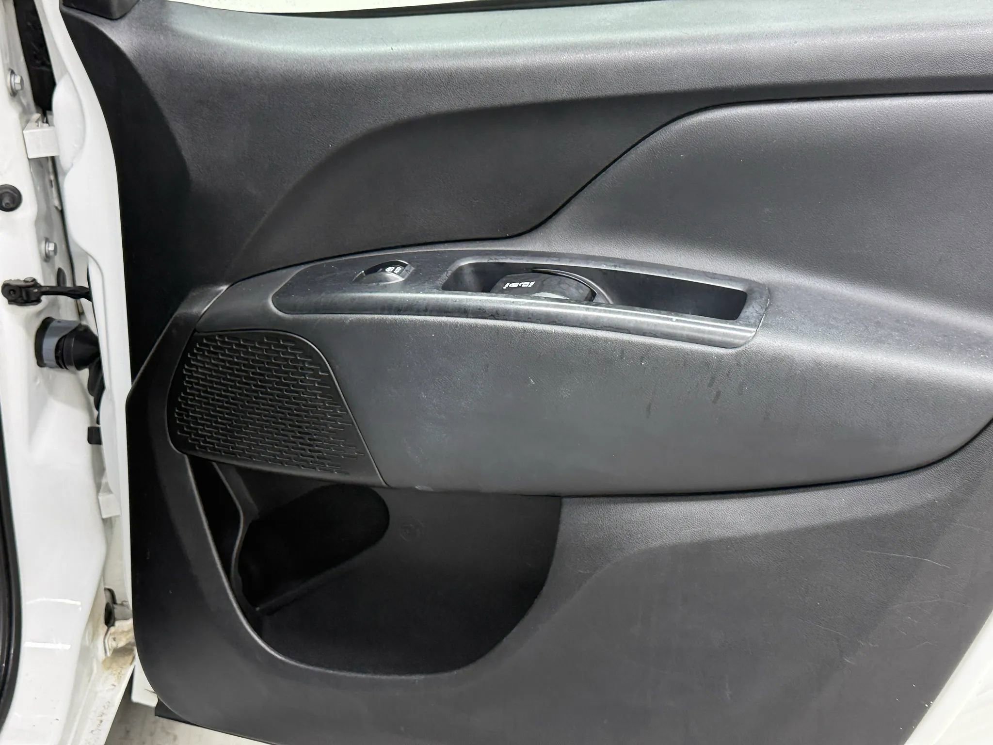 Used 2020 RAM ProMaster City Tradesman image 13