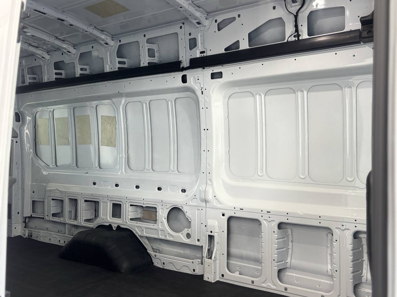 Used 2024 Ford Transit 350 148 High Roof Extended DRW RWD image 20