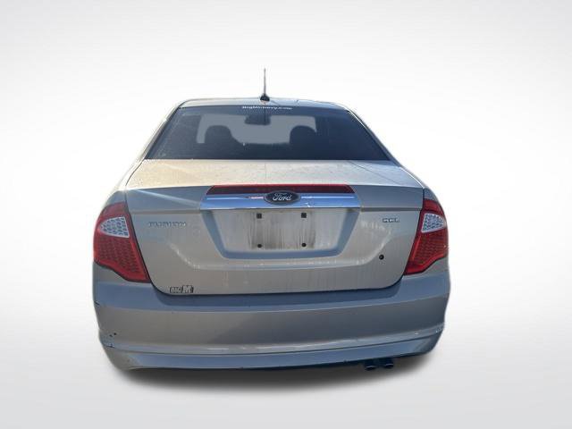 Used 2010 Ford Fusion SEL FWD image 4