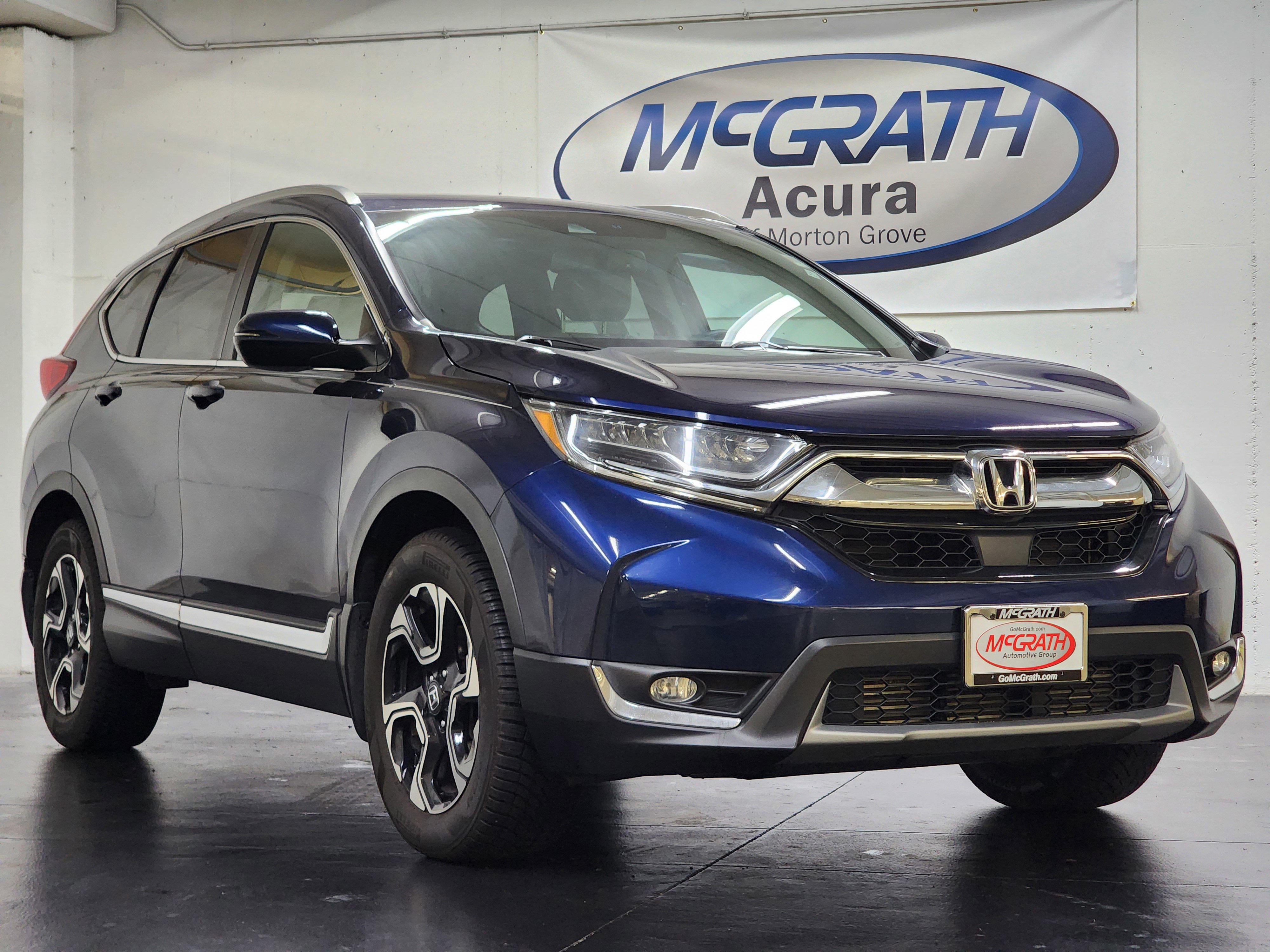 Used 2018 Honda CR-V Touring image 2