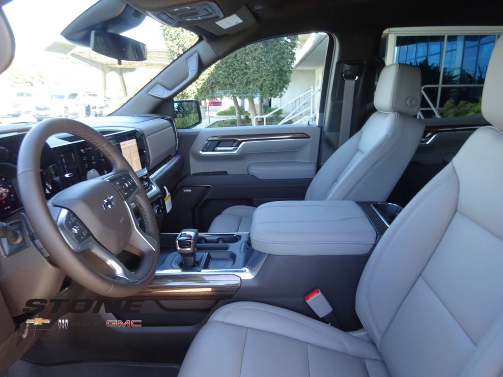 New 2026 Chevrolet Silverado 1500 LT Trail Boss w/ Safety Package image 14